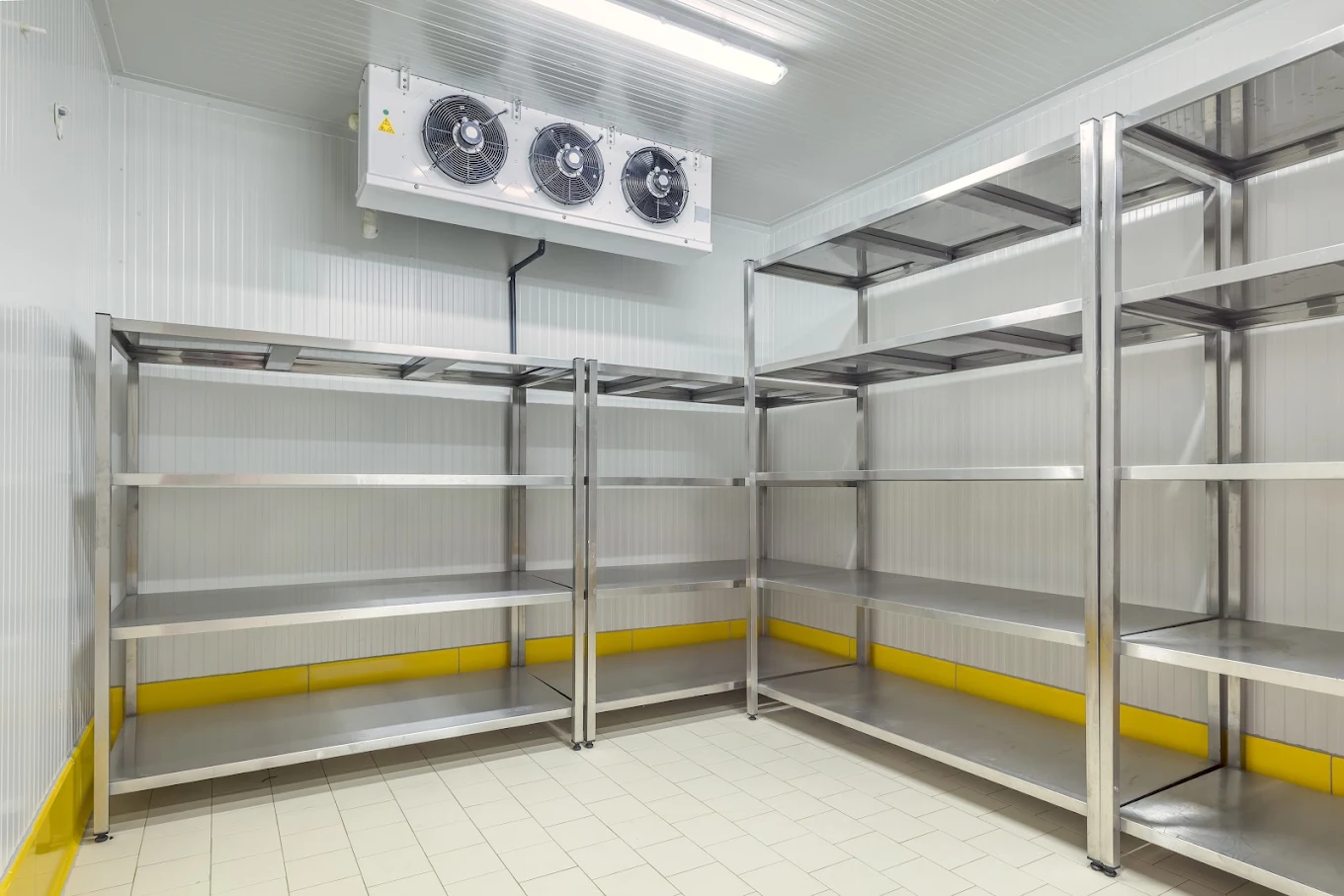 Commercial coolroom
